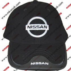 كاب نيسان أسود